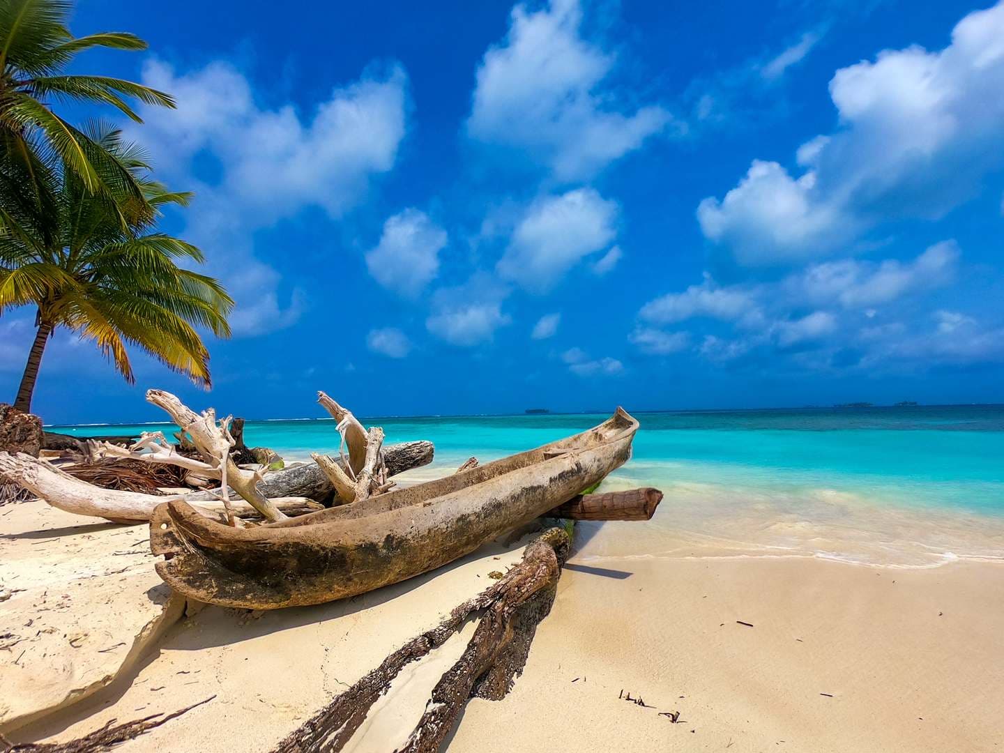 San Blas Touren: Ihr Traumurlaub auf den unberührten Inseln Panamas