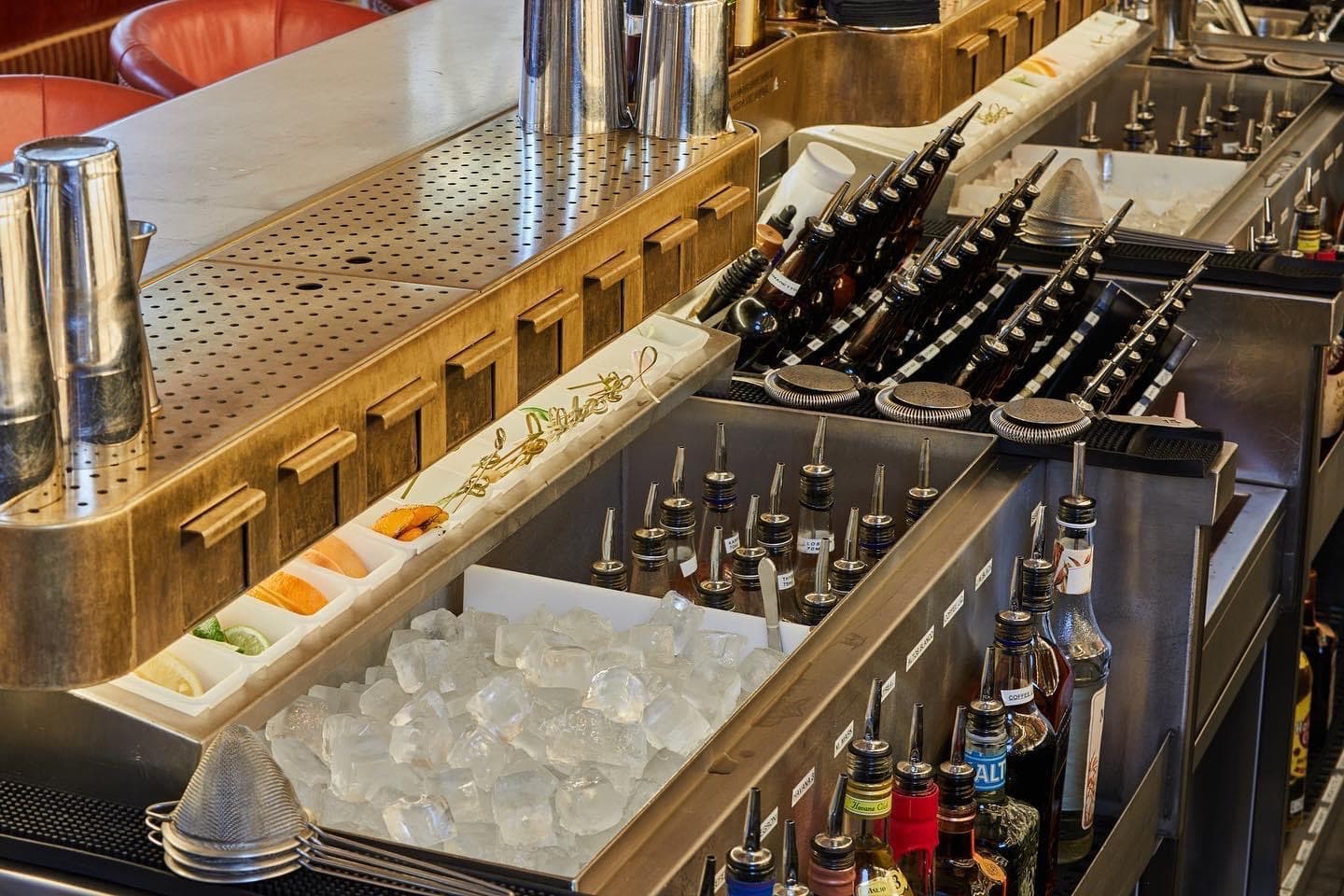 Bars mit Panoramablick und Authentischer Atmosphäre: Die Besten Bars in Barcelona