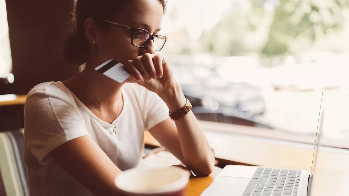 Navigating Financial Fraud with VeriGuard's Expert Scam Recovery Support
