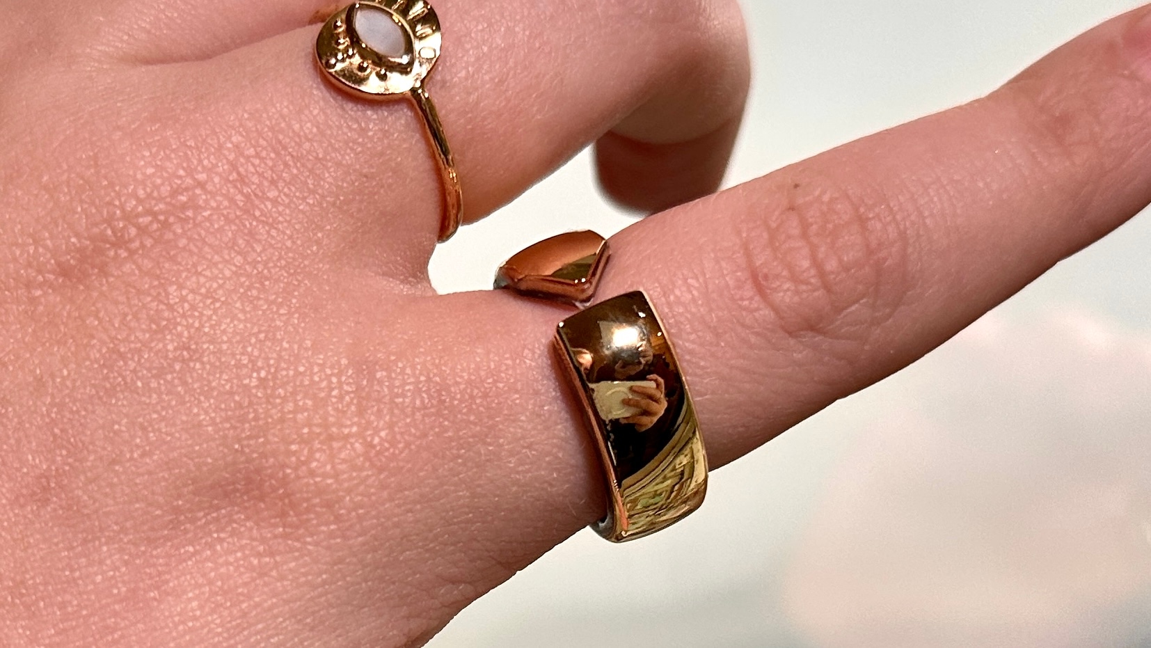 Deep Dive Picks: Our Comprehensive Evie Ring Review