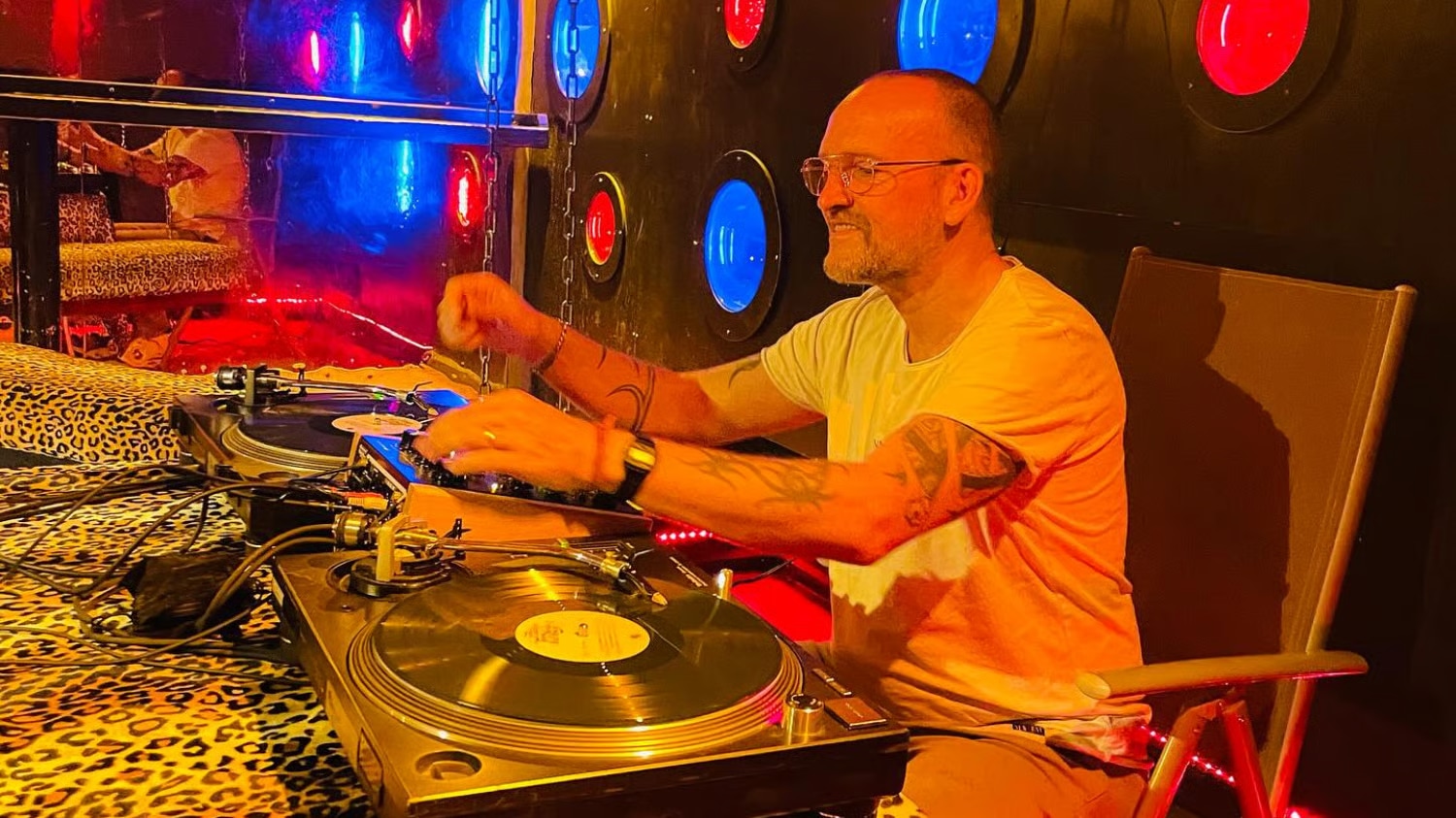 DJ in München für 2026 anfragen – Professioneller Event DJ mit WOW Faktor