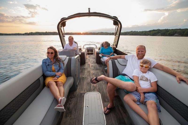 Yachtcharter Griechenland: Einzigartige Inseln und traumhafte Küsten