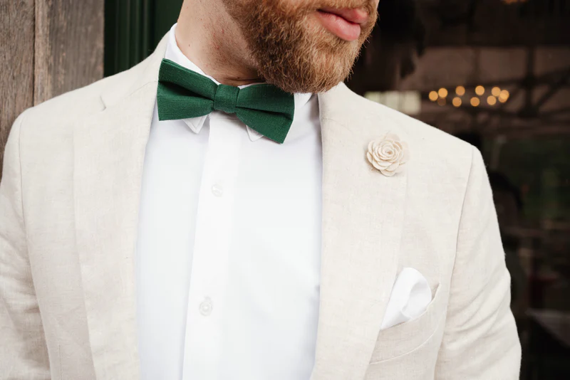Elegante Grüntöne für Dein Outfit: Die Exklusive Grüne Fliegen Kollektion im Detail