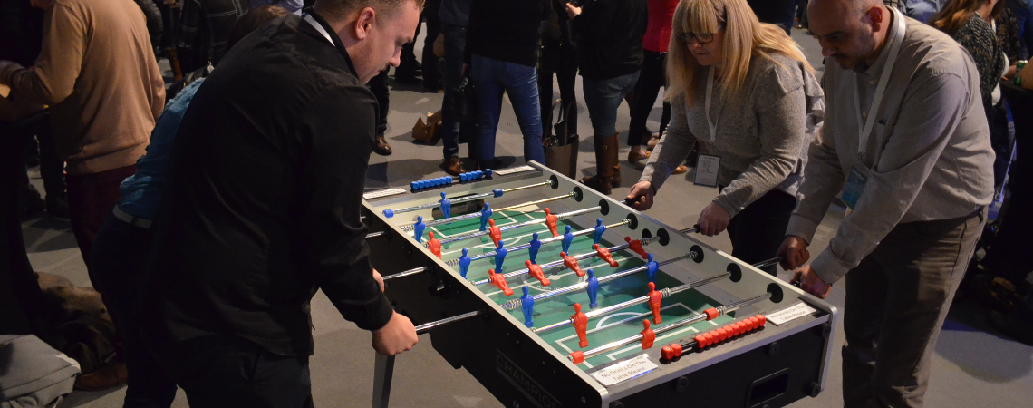Erlebe den ultimativen Fussballkicker-Spaß im Freien mit unserem Storm Outdoor Trolley