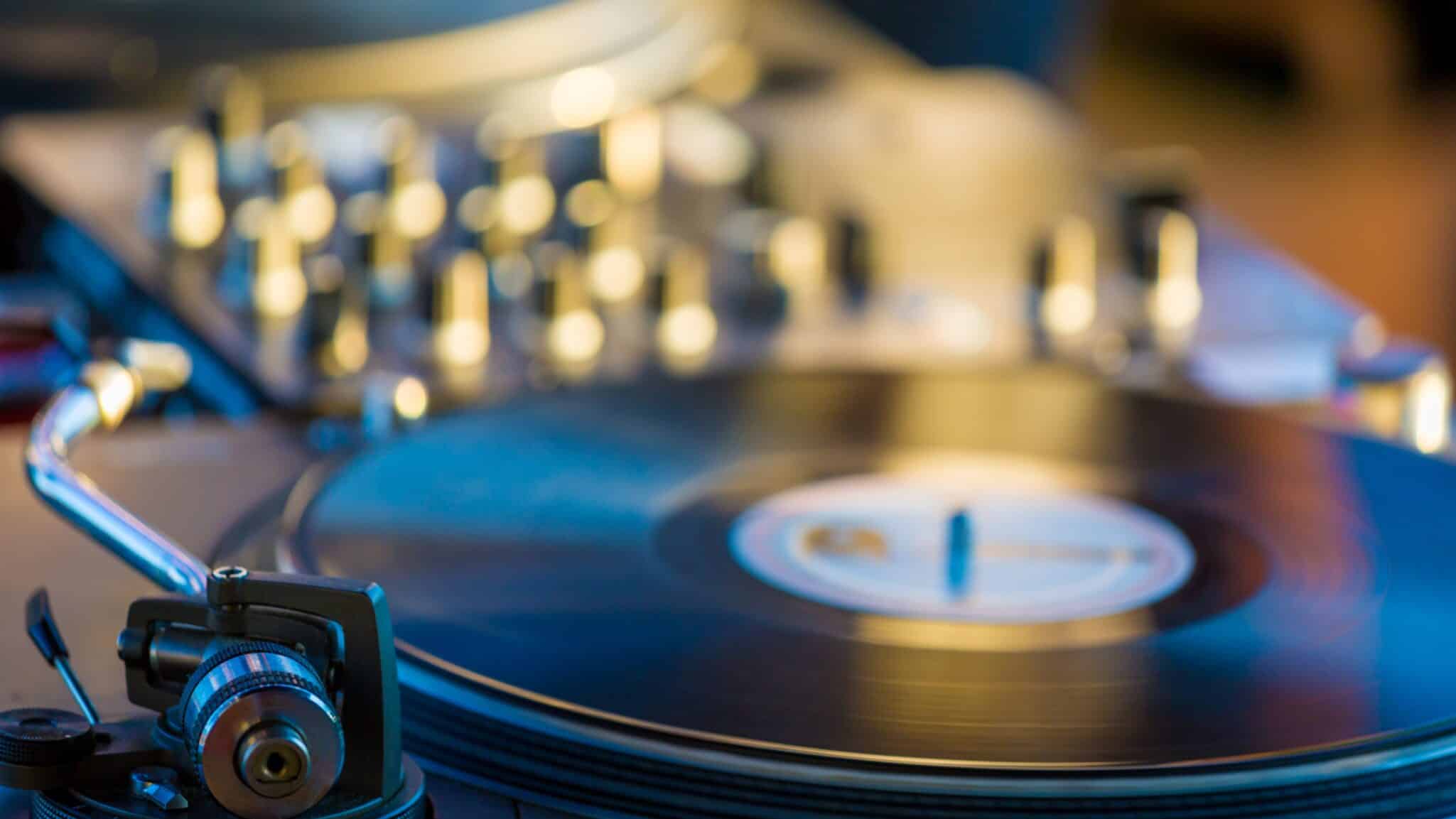 DJ-Oberösterreich: Der Soundtrack deiner unvergesslichen Nacht