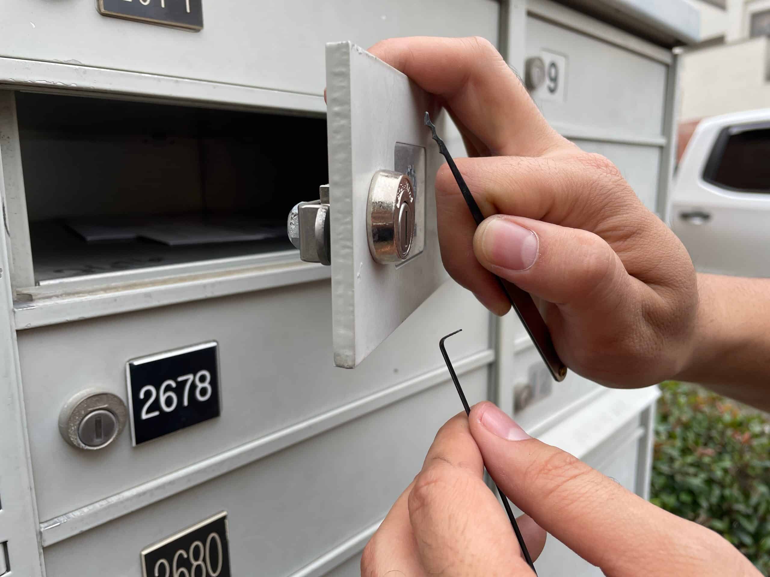 Typennummernlos: So wählen Sie den richtigen Ersatz für ältere oder generische Briefkästen aus