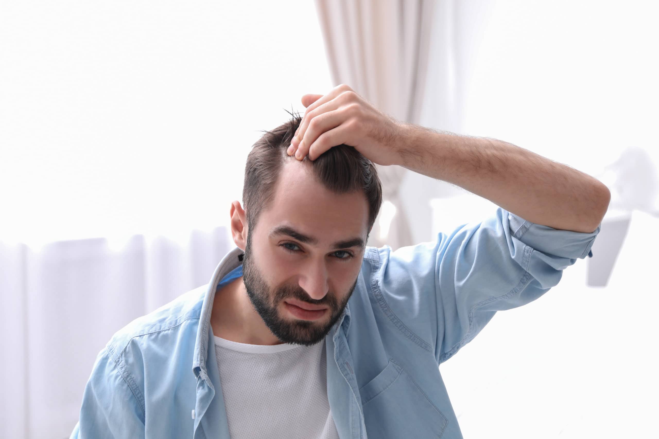 Haartransplantation: Ihr Weg zu vollem Haar