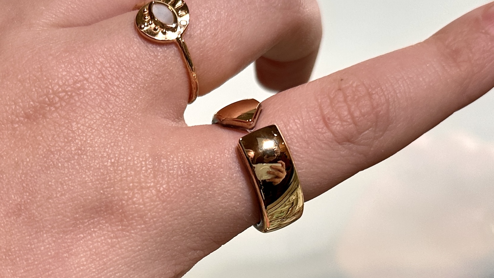Deep Dive Picks: Our Comprehensive Evie Ring Review