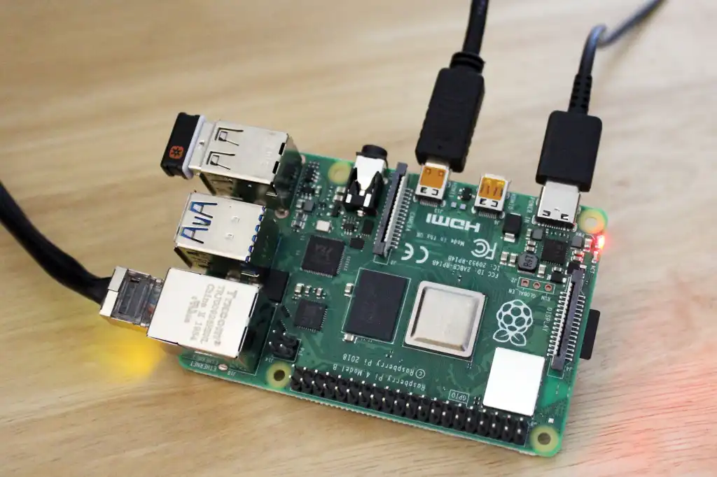 Raspberry Pi: Ein Winziger Minicomputer mit Großen Möglichkeiten